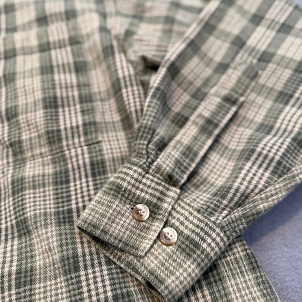 Woolrich Button Down Shirt Womens Medium Cabincore Plaid Green Cotton Long - Picture 3 of 9